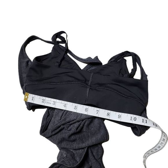 Lululemon exposed bra tank black grey criss cross back - Picture 6 of 7